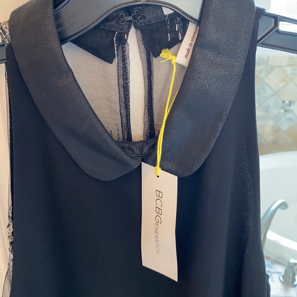 Black sleeveless sequin top. - Picture 2 of 6